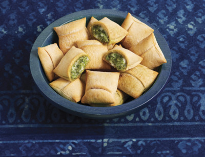 Pesto & Cheese Snacks standard image