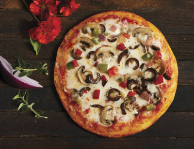 Personal Size Veggie Combo Pizza standard image