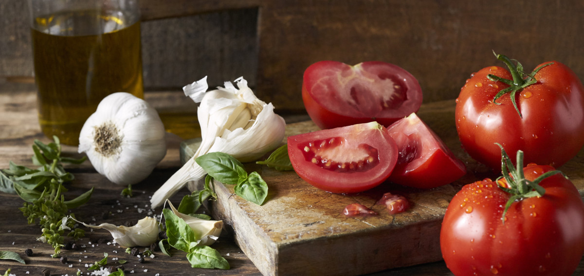 Amy's tomatoes, garlic, herb and olive oil