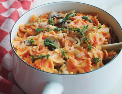 Farfalle Pasta with Creamy Tomato Sauce