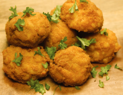 Macaroni & Cheese Balls