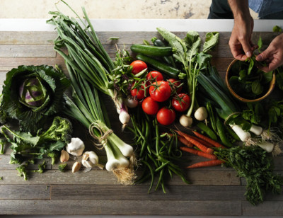 Our Guide to Eating Plant-Based with Ease